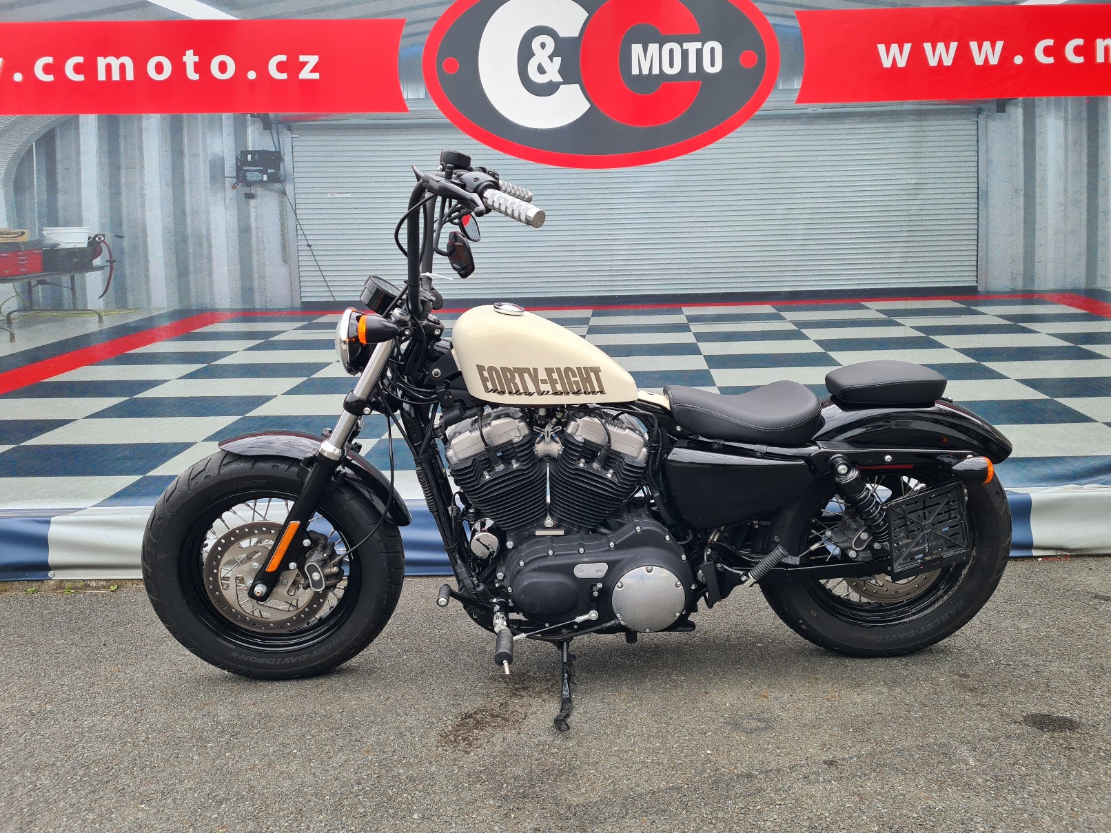 XL 48 1200 FORTY EIGHT HARLEY 883 SPORTSTER